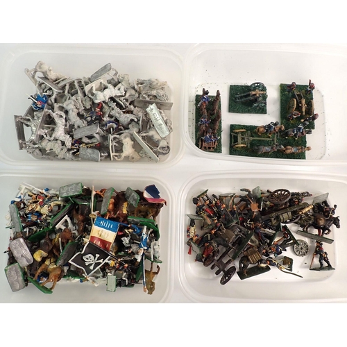 492 - A box of various metal painted soldiers, infantry, horses etc. (some unpainted) 100+