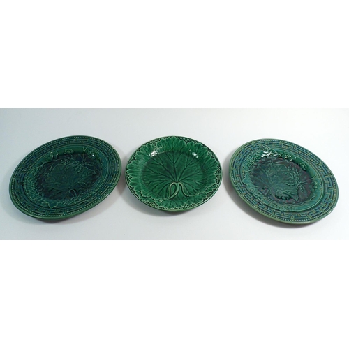 50 - A pair of Victorian green Majolica leaf form plates and a Wedgwood one a/f, 22cm diameter