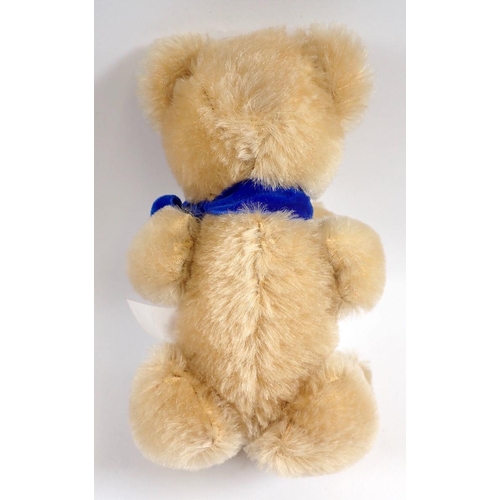 522 - A limited editon Deans Little Joe teddy bear No 0123 of 2000, 20cm tall