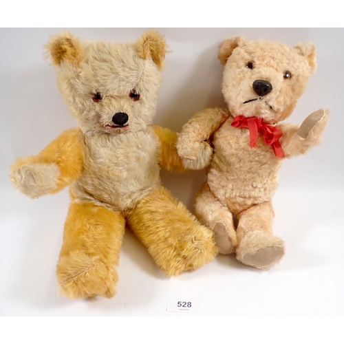 528 - A vintage Chiltern apricot teddy bear, 35cm tall and an American 'Feed Me' teddy bear32cm tall, both... 