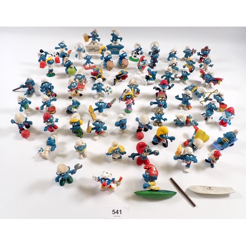 541 - A collection of 65 Peyo/Schleich Smurfs