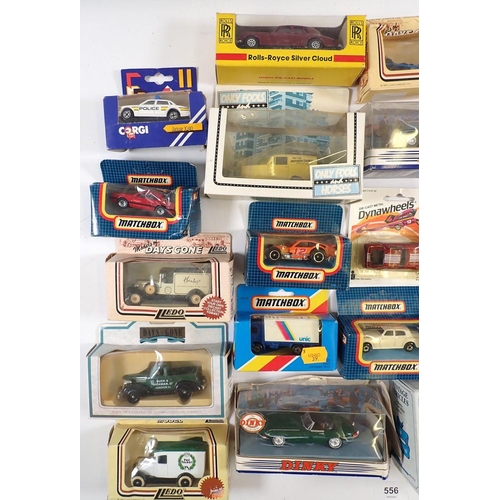 556 - A mixed box of die cast vehicles all boxed including Matchbox MB20 Volvo container, MB-11 Lamborghin... 