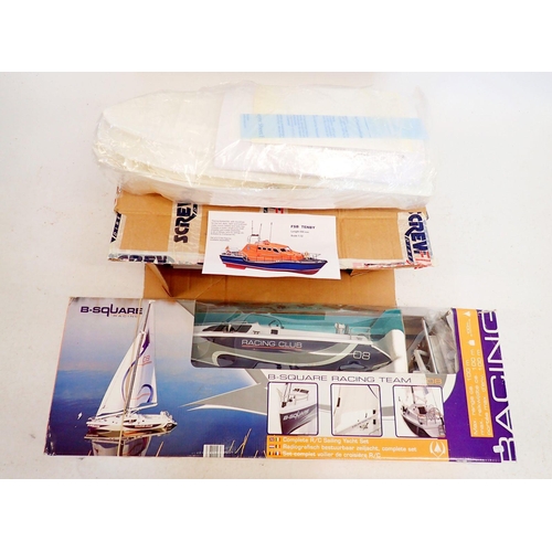 604 - A B-Square Racking Team remote control sailing yacht, Racking Club 08 - boxed, length 55cm plus a RS... 