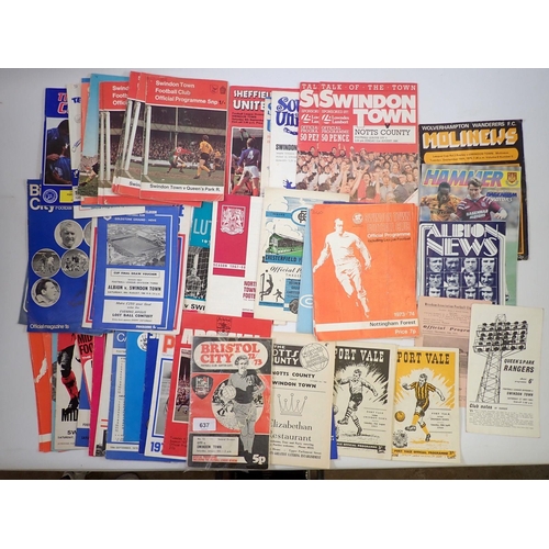 637 - A collection of English football programmes 1960, 70's and 80's (approx 40)