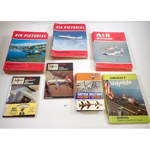 647 - A group of vintage books and magazines relating to aircraft including Aircraft Pictorial magazine