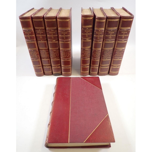 678 - A set of nine red leather bound Shakespeare editions by W A Wright published 1905