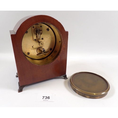 736 - A French eight day mahogany mantel clock with decorative inlay and enamel dial, 13cm wide