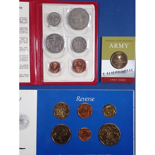 784 - A group of Royal Australian Mint coinage including uncirculated coin set 1984, wildlife coins, cente... 