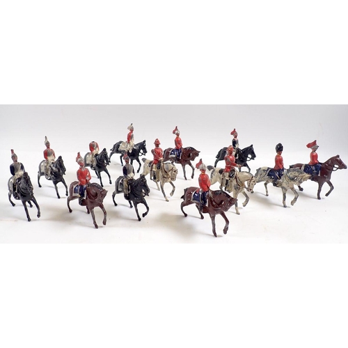 1145 - A group of early 20th century lead cavalry soldiers (18)