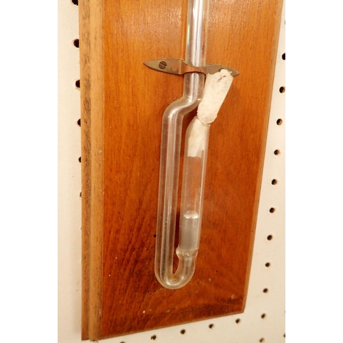 1242 - A mercury stick barometer, 90cm