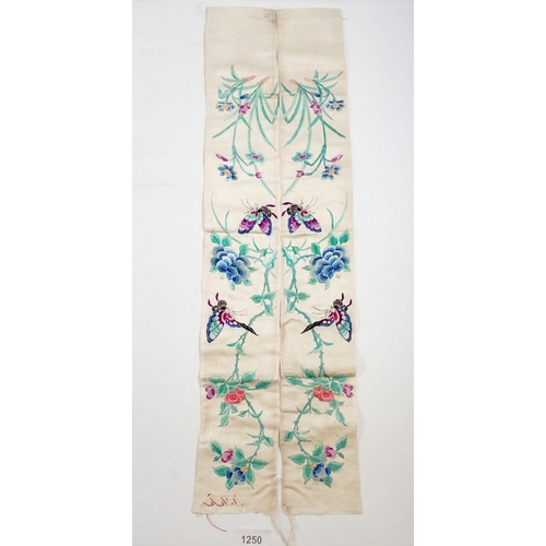 1250 - A Chinese antique long embroidered silk sash with flowers and insect decoration 60x17cm