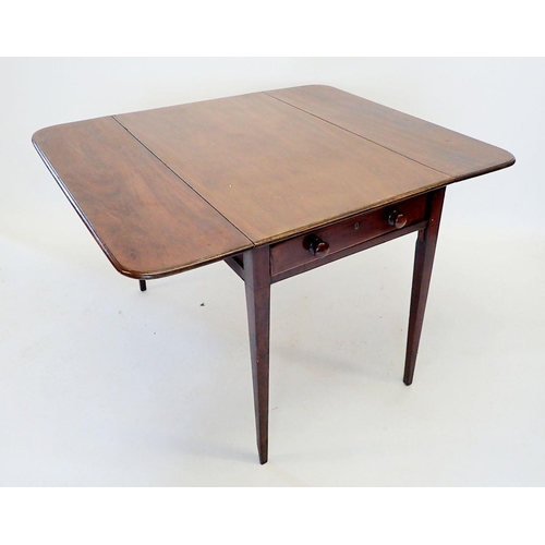 1283 - A Victorian mahogany Pembroke table with drop flaps and drawer 91cm wide