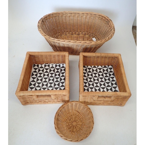 1284 - Three various baskets