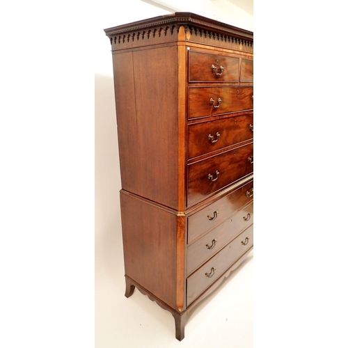 1368 - A fine 19th century George III style mahogany secrétaire chest on chest with satinwood inlaid patera... 