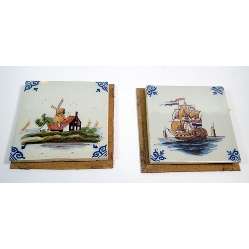 18 - Two small Delft tiles framed in oak, 10cm square