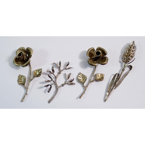 230 - An Italian novelty silver flower and grasses (x4) tallest 11cm, 65g