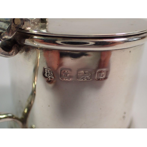 270 - A silver mustard pot with liner and spoon, Birmingham 1918 S W Smith & Co, 99g