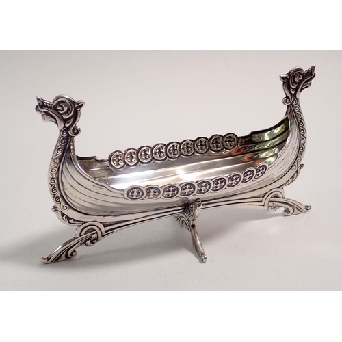 293 - An 830 silver Norwegian viking ship by Brodrene Lohne, 15cm long