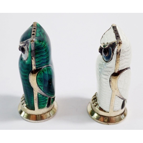 305 - A Norwegian David Andersen silver and enamel owl form salt and pepper in white and green, 5.5cm