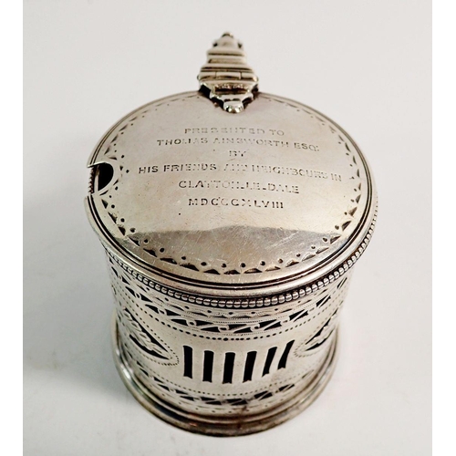 309 - A pierced silver mustard pot engraved presentation with liner, London 1784 by Robert Hennell, 105g