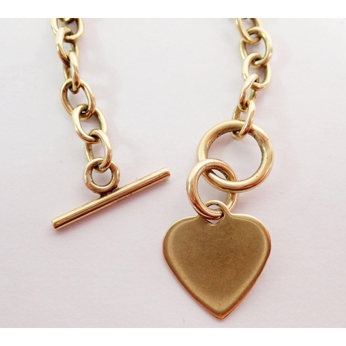 419 - A 9 carat gold fob chain with heart form fob, 45cm long, 25g