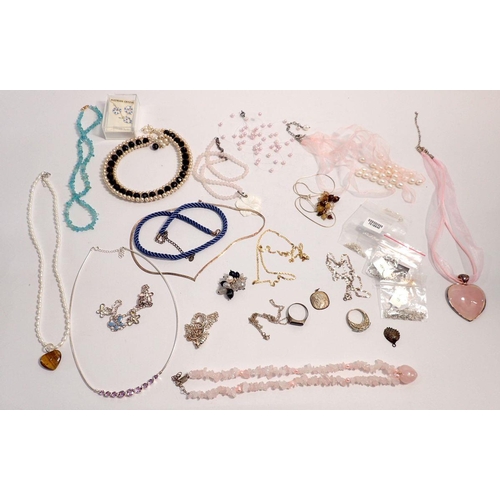 545 - A group of costume jewellery including some silver content and bead necklace with 9 carat gold clasp