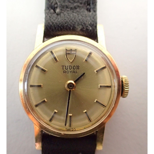 601 - A 9 carat gold Tudor Royal ladies wrist watch