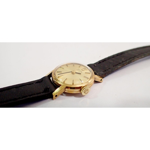 601 - A 9 carat gold Tudor Royal ladies wrist watch