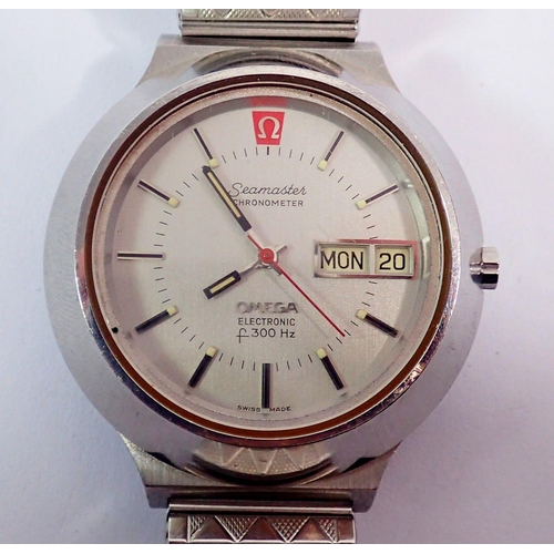 607 - An Omega Seamaster Chronograph Electronic F300Hz gentleman's watch in stainless steel