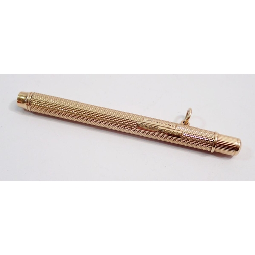 627 - A 9 carat gold Sampson & Mordan propelling pencil with engine turned decoration, London 1920, 8.5cm