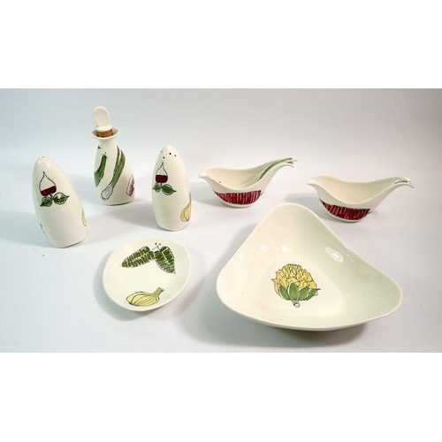 68 - A Midwinter Terence Conran salad ware set comprising triangular dish, two sauce boats, oil, salt and... 