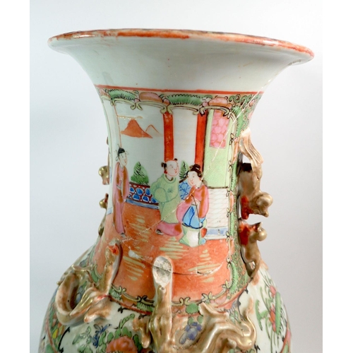 86 - A large Canton vase with lizards and lions applied to shoulder - a/f, 45cm tall