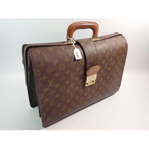 1269 - A Louis Vuitton briefcase