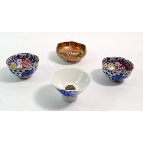 135 - A Japanese Meiji period Satsuma hexagonal small bowl painted flowers, signed to base, 6cm diameter, ... 