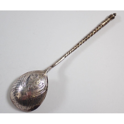 278 - A Russian 840 silver spoon with spiral handle, 13.5cm long, 20g