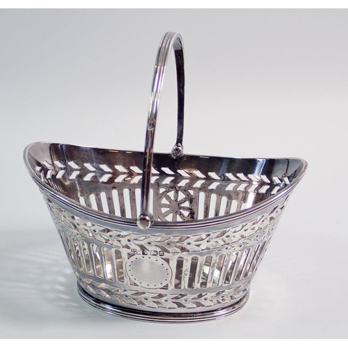 281 - A silver basket form bon bon dish, Sheffield 1893, 12cm wide, 112g