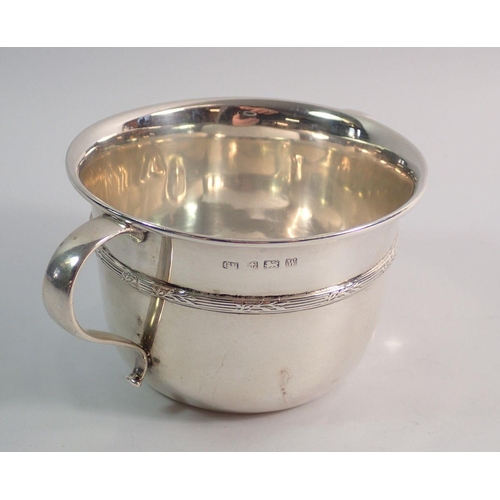 297 - A silver porringer, Birmingham 1846 by George Unite, 147g