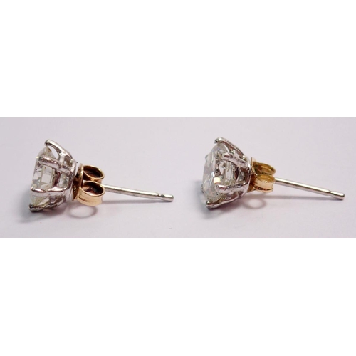 470 - A pair of large diamond stud earrings set in white gold, total diamond weight approx 2cts 70 points