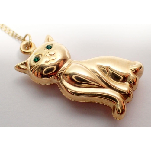 492 - A fine 9 carat gold chain with yellow metal cat pendant 44cm, total weight 2.3g