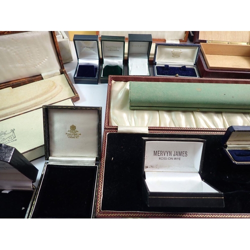 586 - A collection of over thirty various jewellery boxes, cases etc. including examples by Asprey, Hermes... 