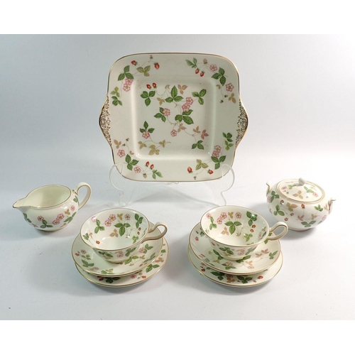 60 - A Wedgwood Wild Strawberry tea service comprising:- sixteen tea cups and saucers, sixteen tea plates... 