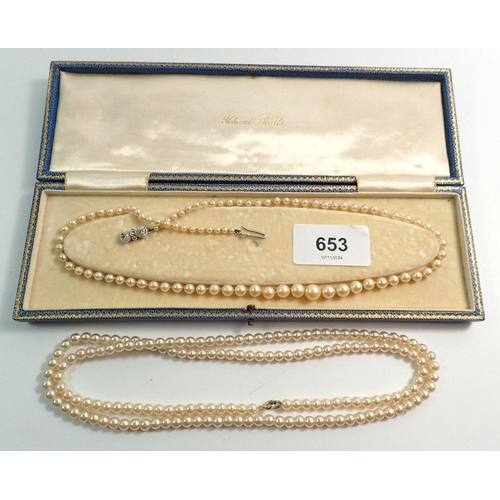 653 - Two pearl necklaces, 48 and 75cm each