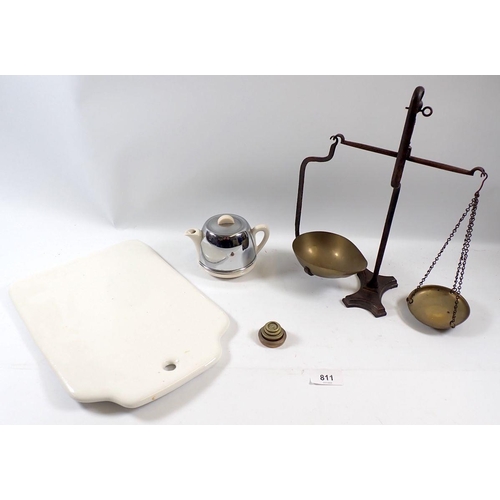 811 - A white pottery cheese board or small butchers slab, a set of small brass and iron Avery balance sca... 