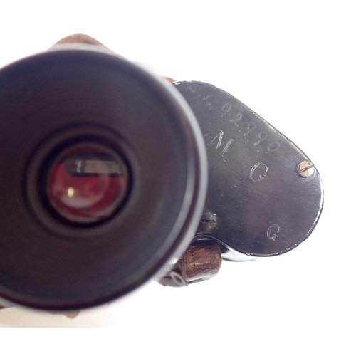 872 - A pair of Hunsicker & Alexis WWI military binoculars in leather case