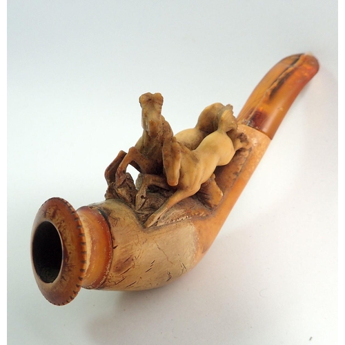 970 - An amber and meerschaum cheroot holder carved two prancing horses - cased