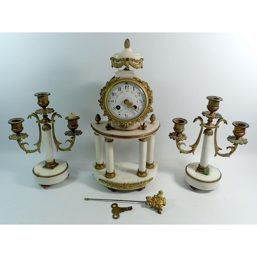 1105 - A brass and white alabaster French style clock garniture with drum clock on demi lune portico base, ... 