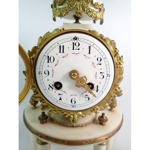 1105 - A brass and white alabaster French style clock garniture with drum clock on demi lune portico base, ... 