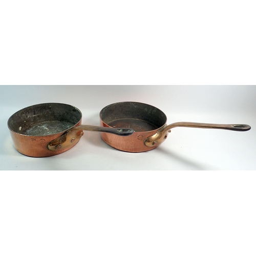 1129 - Two 19th century copper saucepans, 20cm diameter