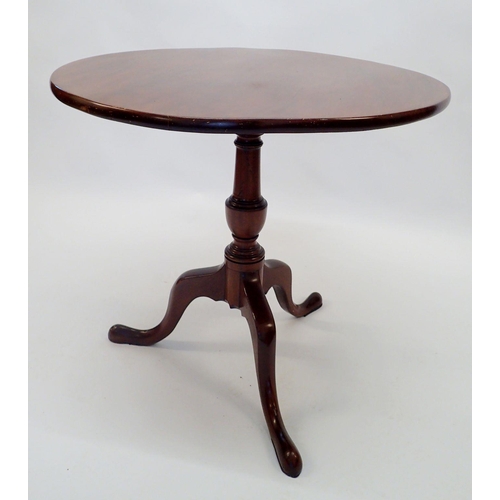 1391 - A 19th century mahogany circular tilt top occasional table on column and tripod support, 80cm diamet... 