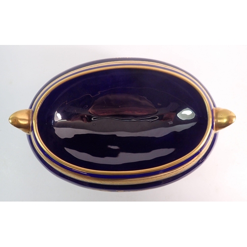 190 - A Limoges Napoleon deep blue and gilt oval bowl with tooled gilt border, decorated eagle and bees, 2... 